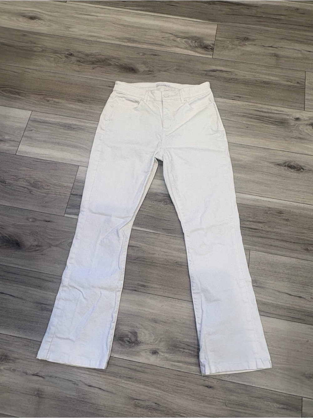 Ann Taylor LOFT The Boot White Denim Jeans SZ 2 (26)